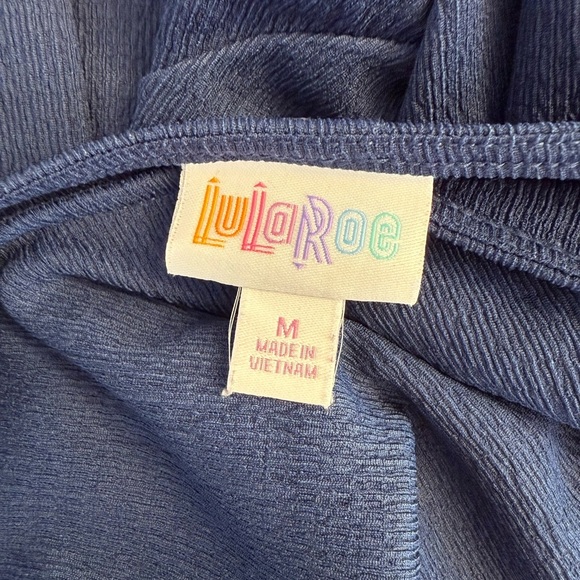 LuLaRoe Vivian Button Back Long Sleeve dark Blue Top Size Medium - Picture 3 of 8